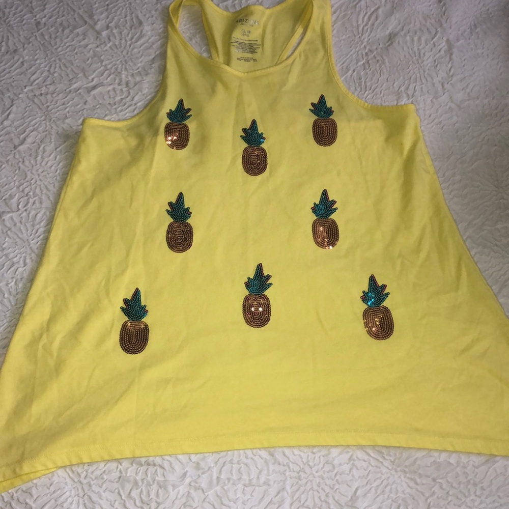 Yellow flowy tank